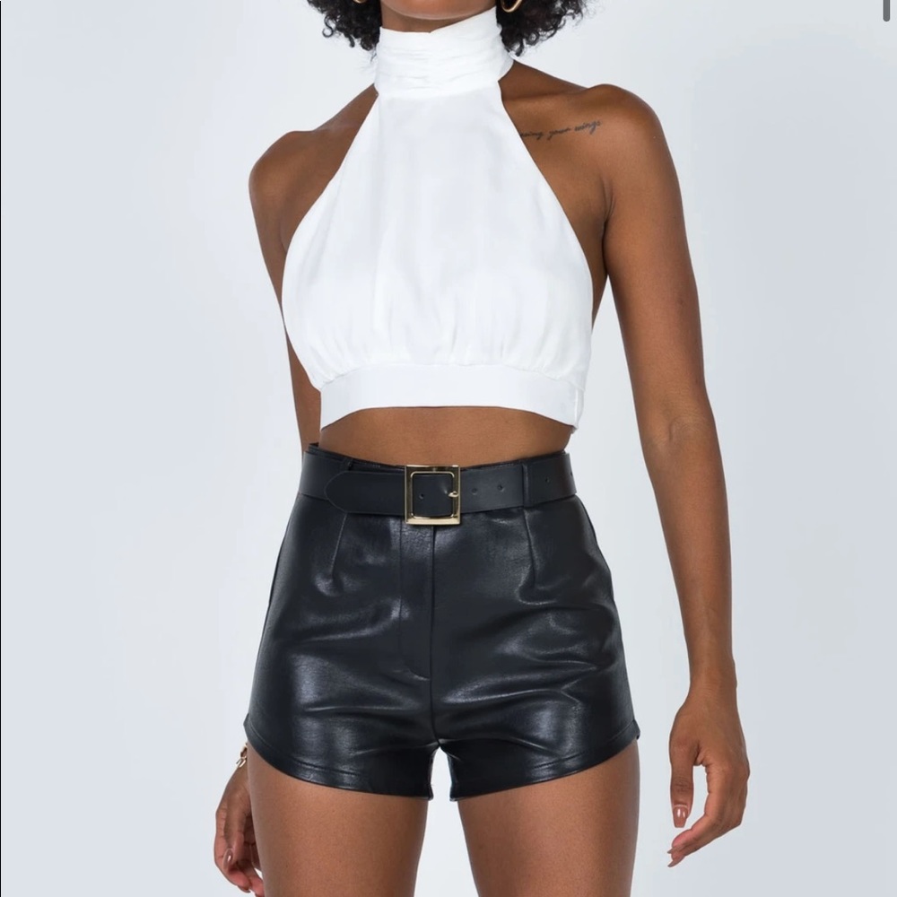 Princess Polly High Waisted Shorts NWT